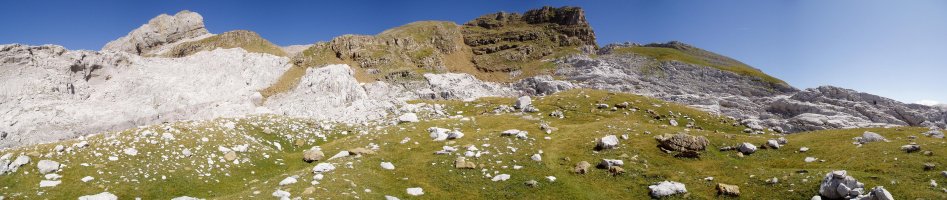 Las Llanas ingurutik ikuspegi zabala