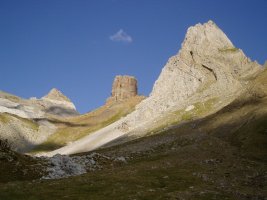 Hego-mendebaldetik ikusita