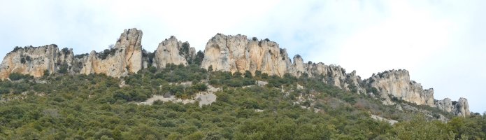 Sardegi hegoaldeko harresiak