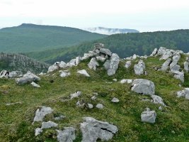 Tontorra.Atzean,Artxueta