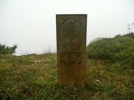 Mugarria  Tontorraren  Ekialdean