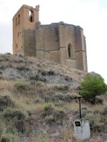 Santo Kristo ermitaren hondakinak Kaparroson