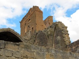 Santo Kristo ermitaren hondakinak Kaparroson