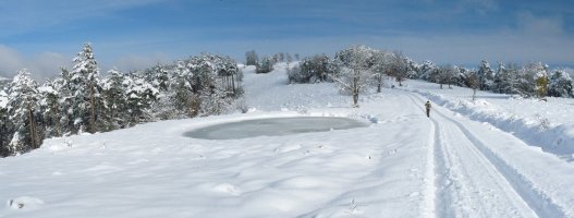 Ur putzua Erroko mendateko bidean