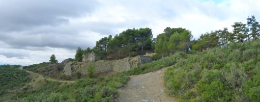 Argurutzeko gailurra, karlisten garaiko gotorlekuarekin