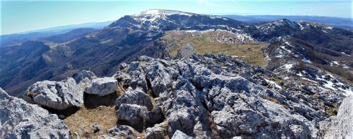 Tontorra. Atzean, Gorbeia