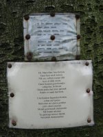 Bertsoak pagoaren azalean itsatsita, Dantzaleku lepoan