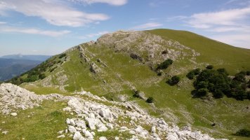 Artzanburu (1368m) Biozkorna (1272m) tontorretik