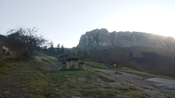 Axkorrigain (1095m) Elizkin atseden-lekutik
