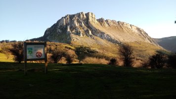 Itxina eta Axkorrigain Odieta (Urigoiti) aldetik