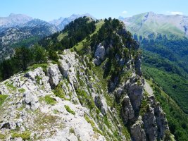 Lapazarra mendebaldeko bizkarretik