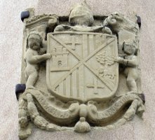 Armarria (Victoria kalea 5), Casacante