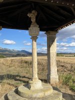 Gurutzea. Donemiliaga (Narbaiza)