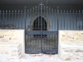 San Juan eliza, Lukiano-Zuia