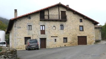 Etxea, Abezia-Urkabustaiz