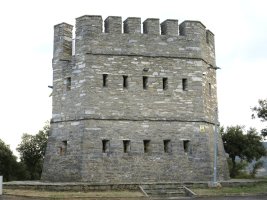 Encinaleko Dorrea, Langraitz Oka