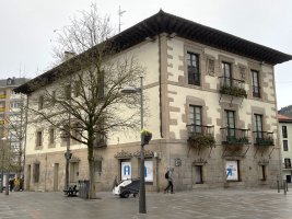 Barrutia-Salinas Jauregia. Arrasate