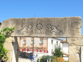 Ezgurra Atea, Abartzuza