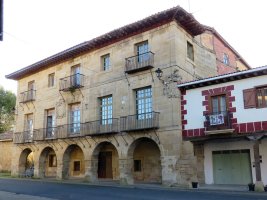 Montoya jauregia, Armiñon-Armiñon