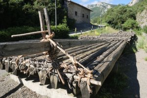 Burgiko almadia, monumentu bihurtuta