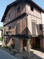 Elizaldea etxea, Etxalar