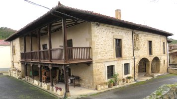 Salazar jauregia, Manzanos-Erriberabeitia