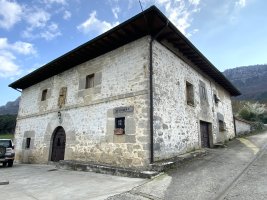 Ocharan Jauregi-Etxea. Kuartango (Uribarri-Kuartango)