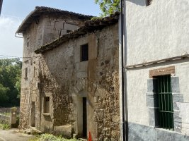 Salazar-Pinedo Dorretxea. Gaubea (Gurendes)