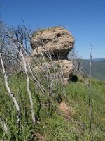 Haitz ikusgarria Ariztigorri eta Peña Redonda arteko bizkarrean