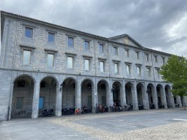 Aduana. Urduña