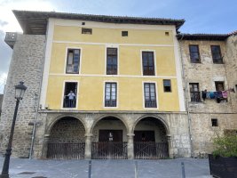 Ortés de Velasco Jauregia. Urduña