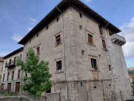 Ortés de Velasco Jauregia. Urduña