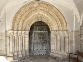 San Ciprian eta Santa Justina Eliza. Trebiñu (Bustu)