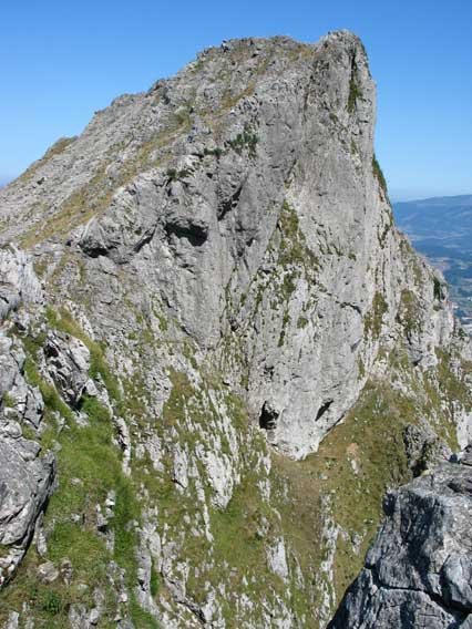 Erdikoatxa tontorretik