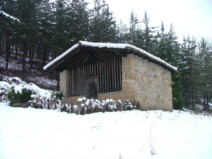 ERDELLATIK ELGETARUNTZ SAN URBANO ERMITA