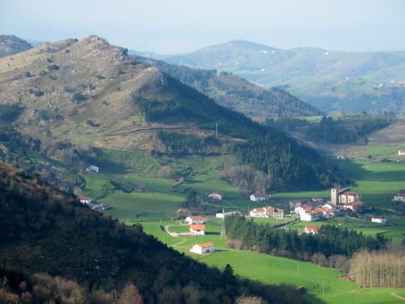 Ertxiña Aizarna bere oinean duela