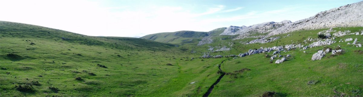 Lugaitzeko lepoa eta Iferrutz lepoaren arteko bidea