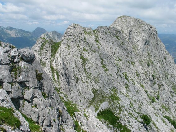 Ekialdeko gandorraren ikuspegi zabala Etik