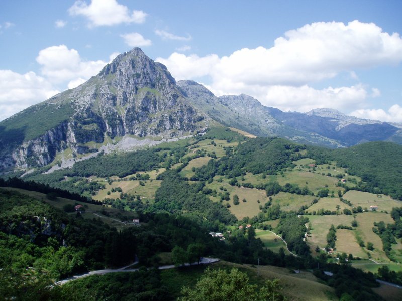 San Vicente eta Hornijo mendikatea