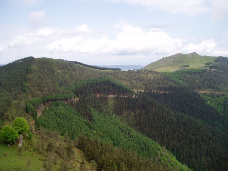 Onddo eta Adarra tontorretik ikusita