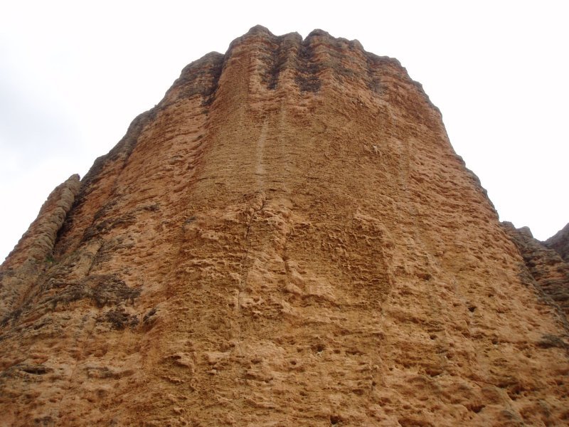 Pisón mailoaren hegoaldeko aurpegia