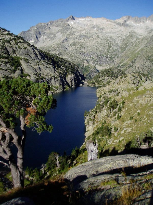 Negre aintzira eta Besiberrietako zenbait tontor