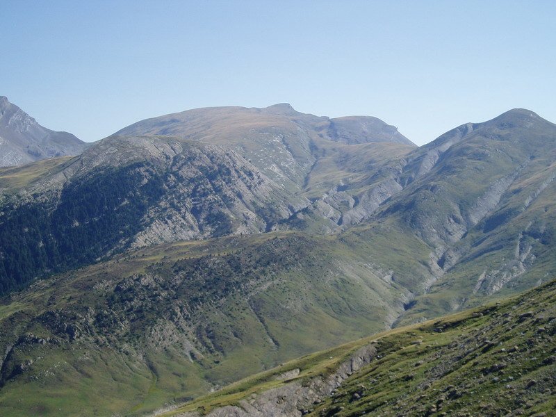 Hego-mendebaldetik ikusita