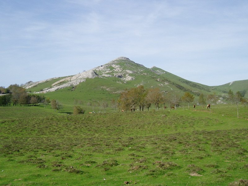 Gorostiaran eta Enaitz Urbiatik ikusita