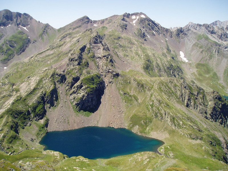 Lac d'Uzious eta Arre Sourins Sanctusetik ikusita, ekialdetik