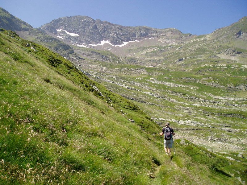 Isabeko aintziratik igotzen den bidetik ikusita