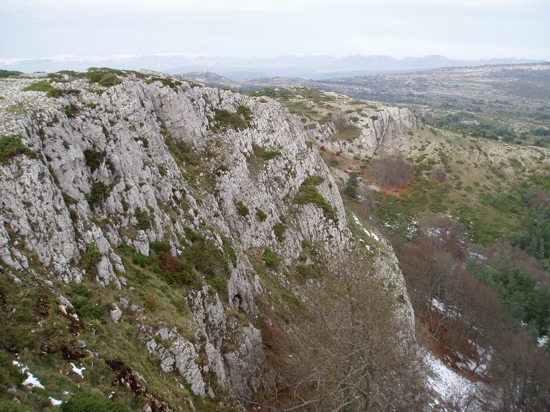 Ipar-ekialdeko amildegia