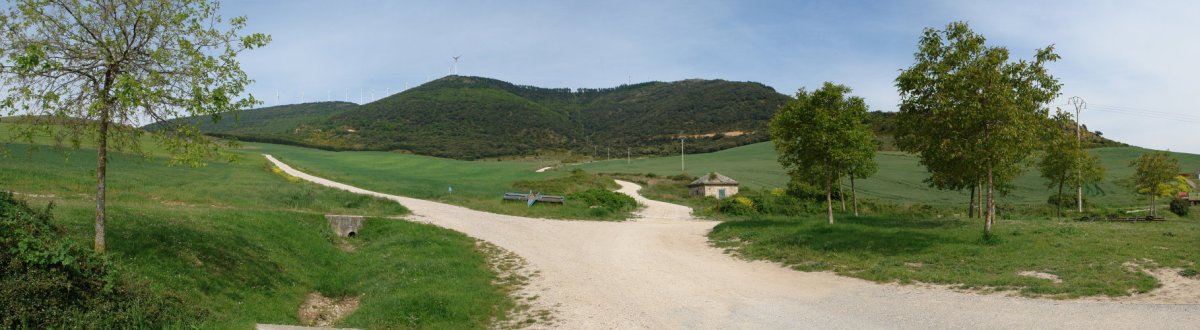 Zubitza aldeko bidetik ikusita