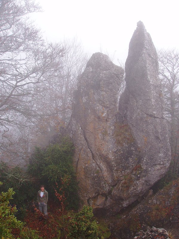 Araxamendiko gailurreko harkaitz ikusgarriak