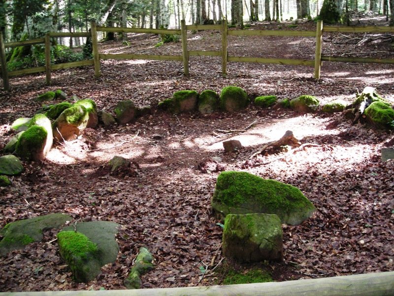 Corona de los Muertos 1 (fondo de cabaña)